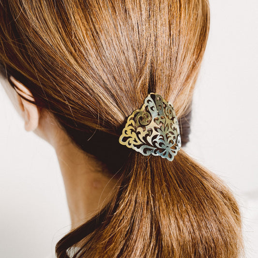 純チタン製　ポニーフック　イエロー系　金属アレルギー対応◎