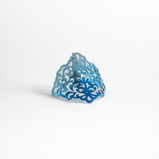 純チタン製　ポニーフック　ブルー系　金属アレルギー対応◎